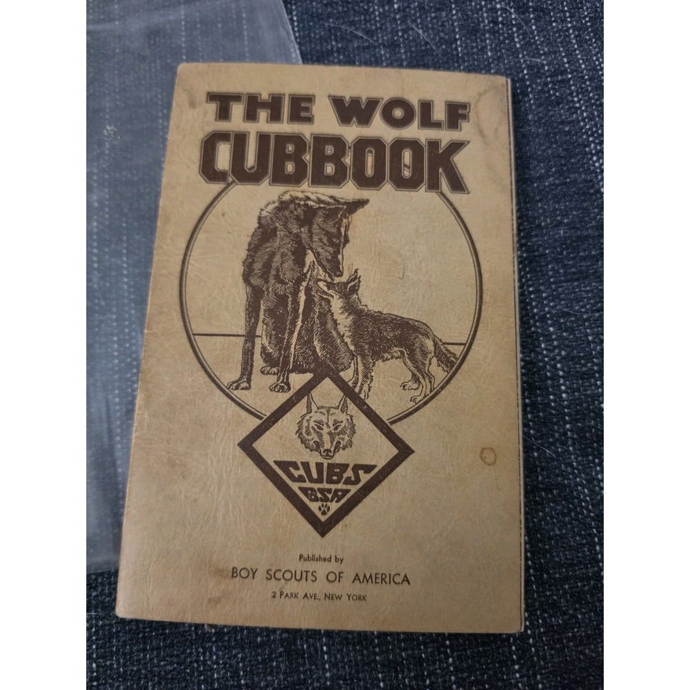 Vintage THE WOLF CUBBOOK - The Boys Cubbook 1936 BSA Scouting